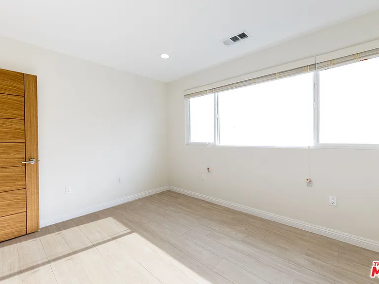 717 S Westgate Ave — Photo 12