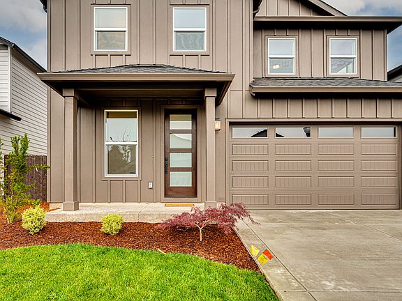 2nd image of 3443 SE 8th Ave