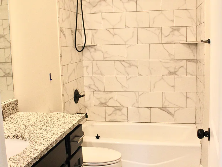 200 Park West Loop — Photo 15