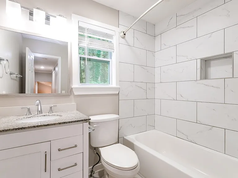 2661 Deerfield Cir — Photo 13