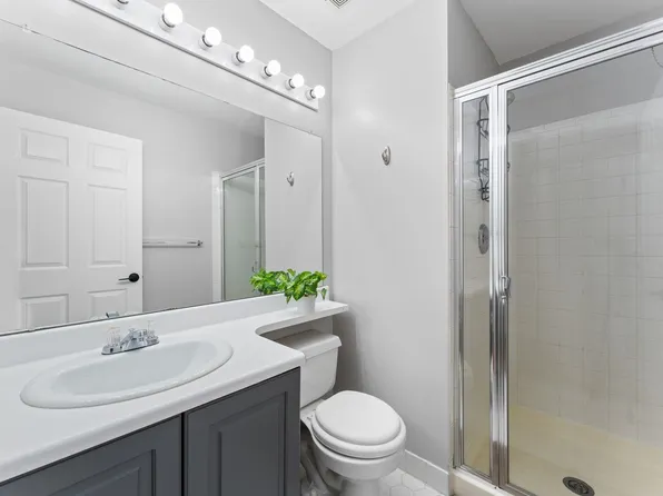 4 Persimmon Court image 21 of 40