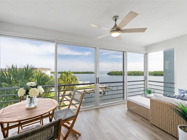 600 Sutton Pl #303B, Longboat Key, FL 34228