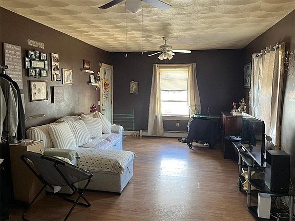 5th image of 25 Fern St