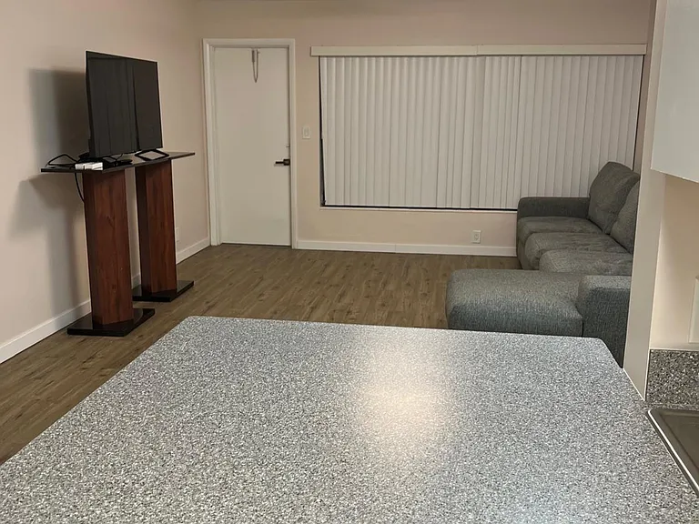 16701 NE 14th Ave #207 — Photo 9