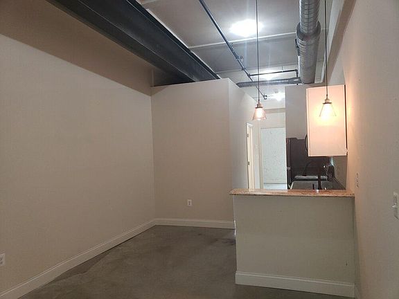 2nd image of 124 E Trenton St #103