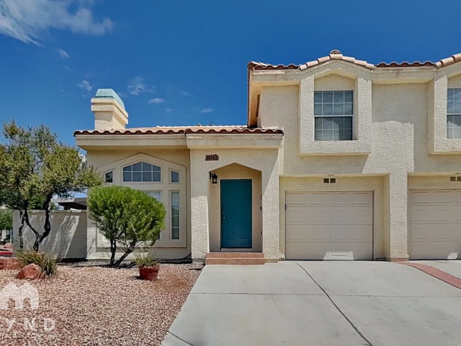 2 bed, 2.5 bath, 1287 sqft, $1,750 — Photo 1