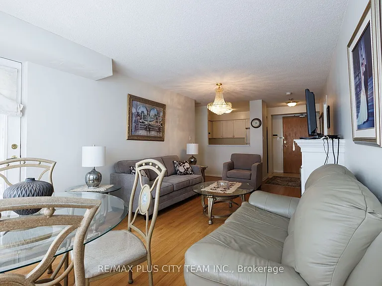 29 Northern Heights Dr #209 — Photo 16
