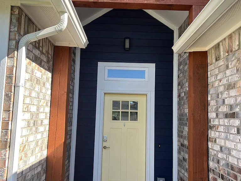 509 NW 183rd St — Photo 3