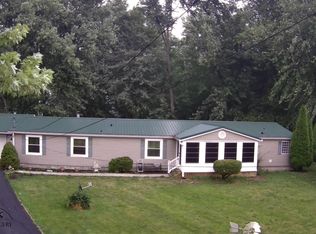 502 E 12th St, Fairmount, IN 46928