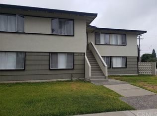 2902 Peppertree Ln, Costa Mesa, CA 92626