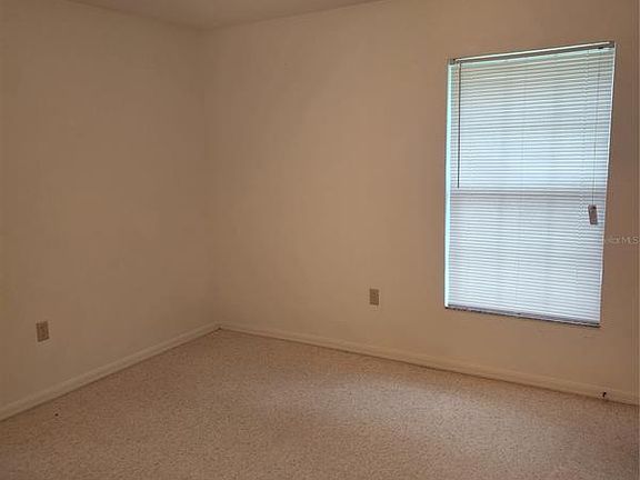 2nd image of 1026 NE 52nd Ave