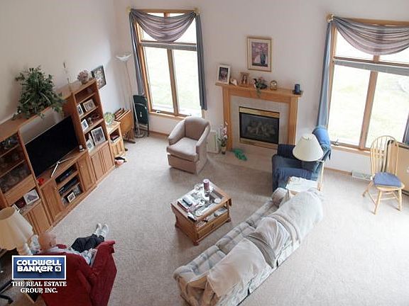 3rd image of 840 E River Dr APT D