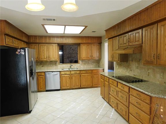 5th image of 1217 Wedglea Dr
