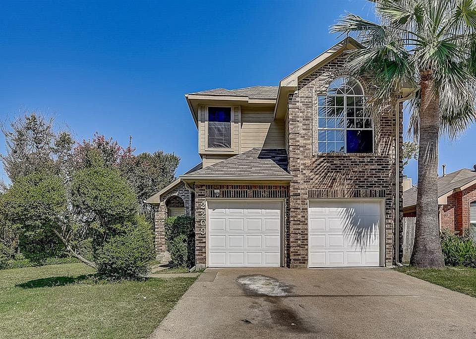 1st image of 2209 Glen Heights Dr