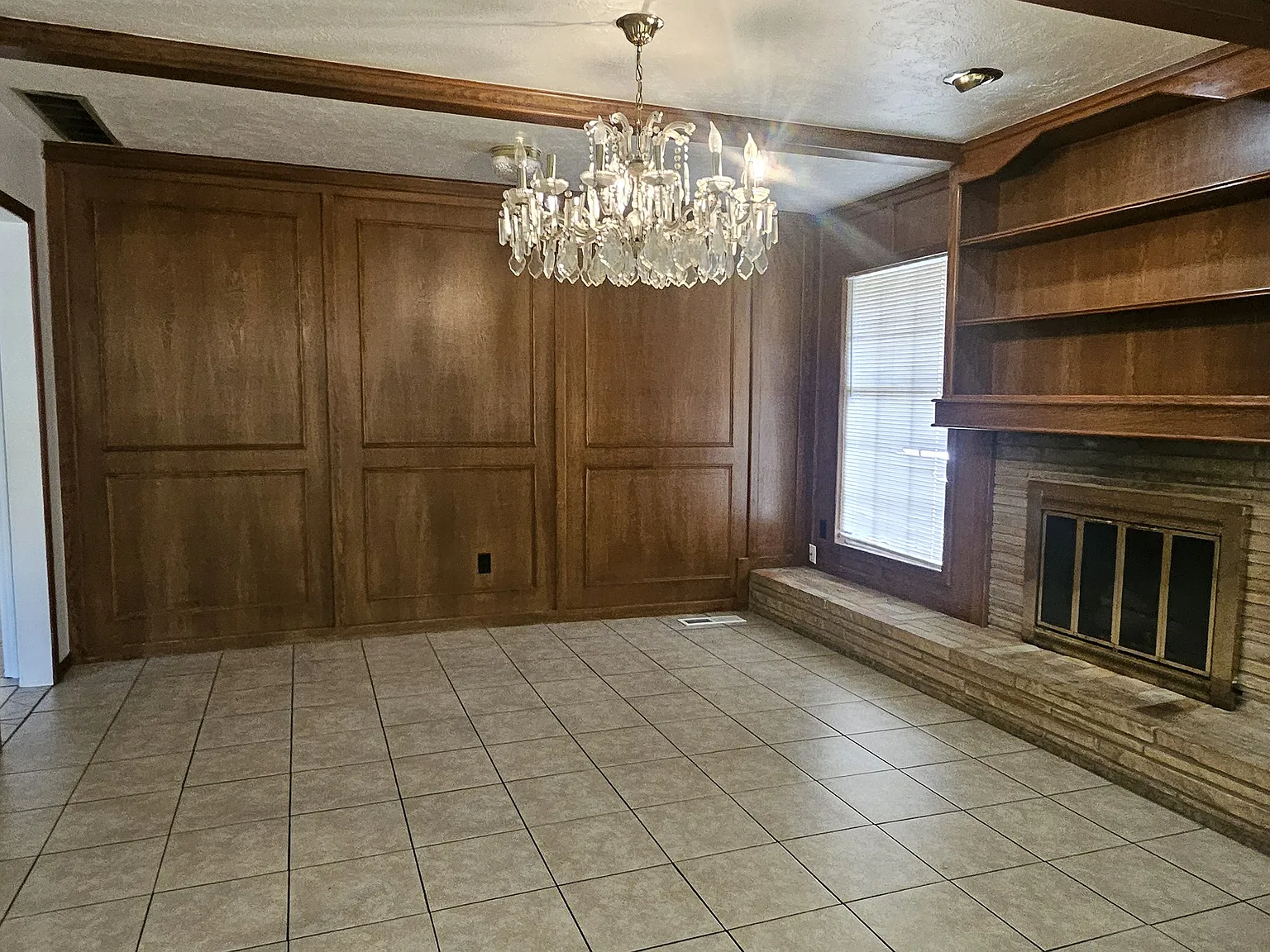 3 bed, 1675 sqft, $1,525 — Photo 4