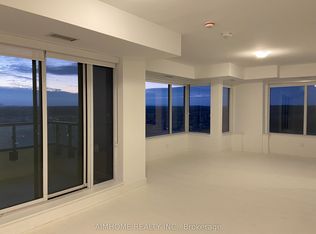 2481 Taunton Rd #902, Oakville, ON L6H 0L3