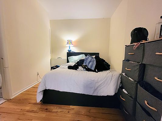 4th image of 163 E 36th St #1X