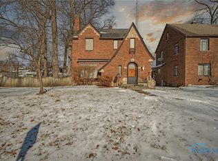 2514 Beaufort Ave, Toledo, OH 43613