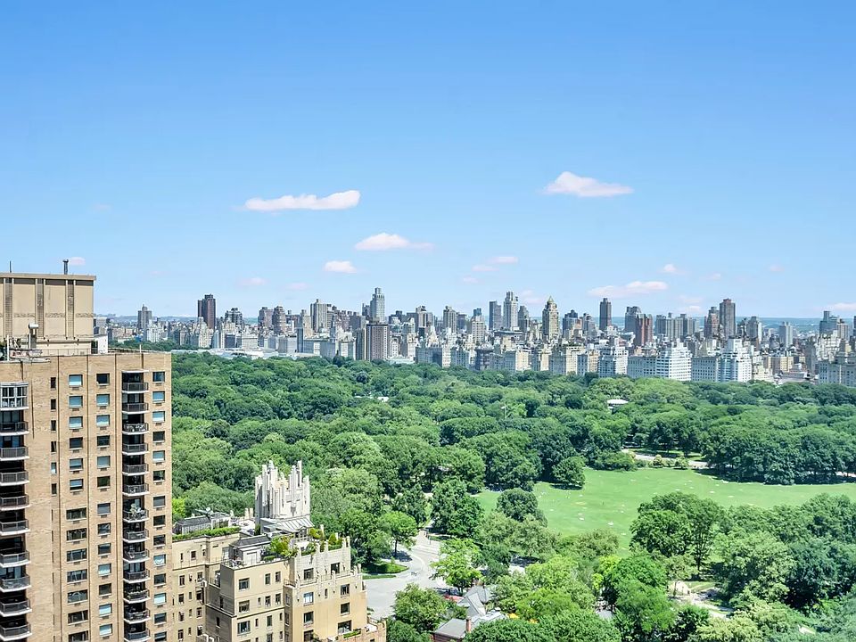 1st image of 20 W 64th St APT 33NO