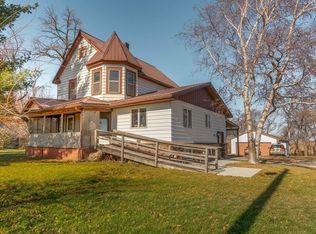 8817 Indian Creek Rd, Jesup, IA 50648