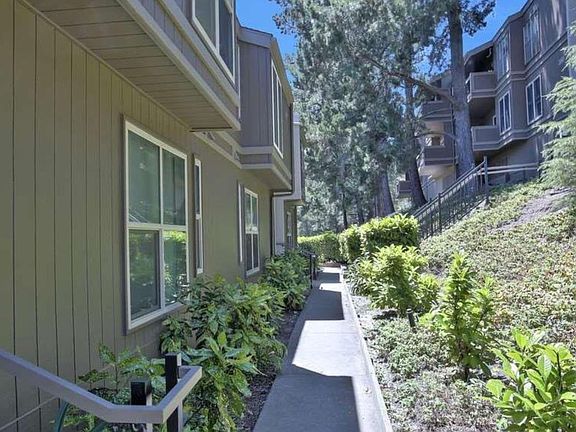5th image of 2087 Ascot Dr Unit 224
