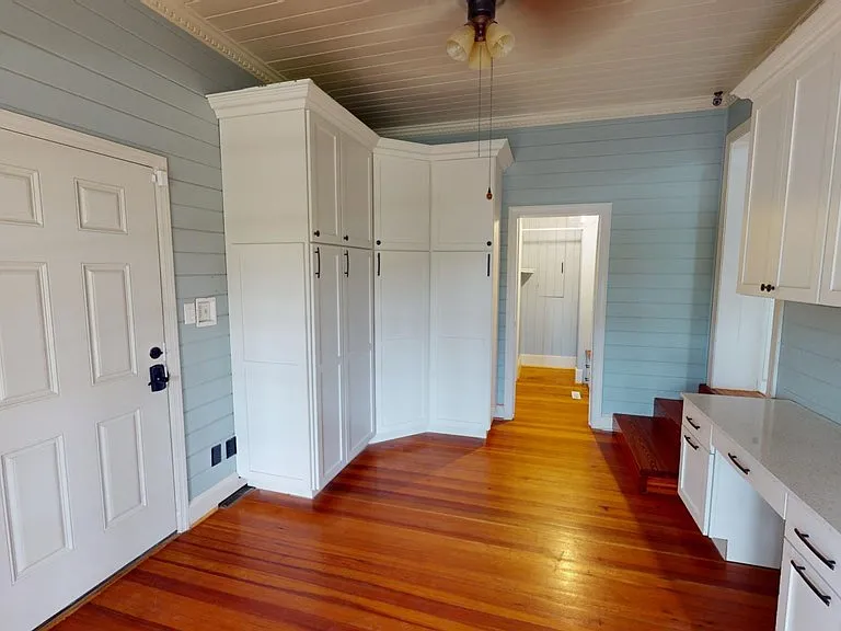 311 Junius St — Photo 37