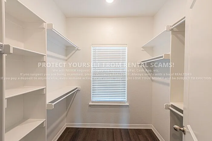 211 Grove Ln — Photo 9