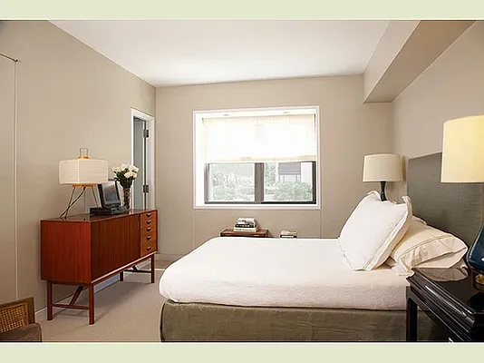 Sold by Stribling | media 2