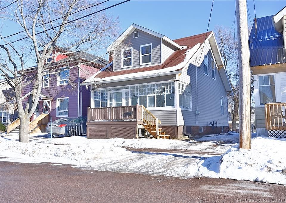 1st image of 15 Lockhart Ave