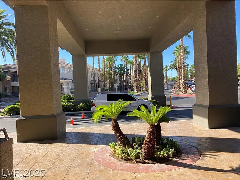 9050 W Warm Springs Rd #1027 — Photo 31