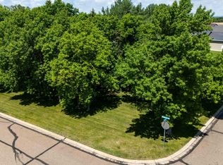 104 Bookwalter Ave, Wilton, ND 58579