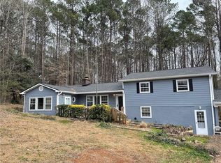 39 Oak Cir, Dallas, GA 30157
