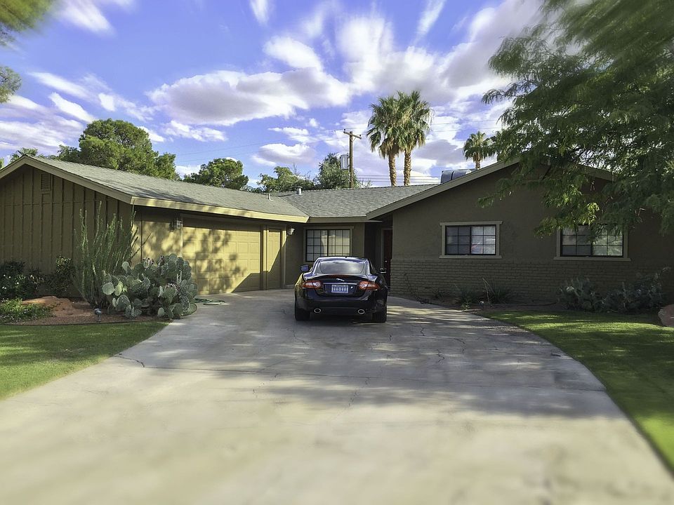 1st image of 2917 Burton Ave