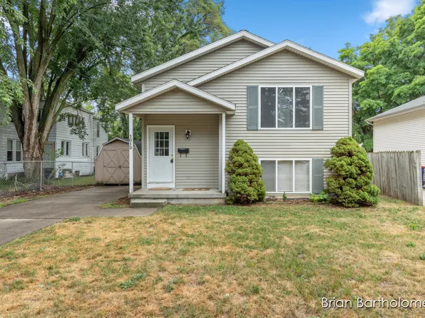 1012 Sibley St NW, Grand Rapids, MI 49504
