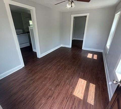 2nd image of 2821 Cole Ave #D