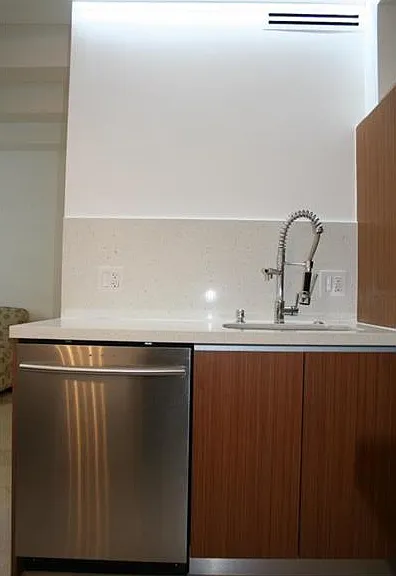 1390 Ocean Dr #402 — Photo 13