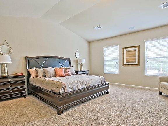 2nd image of 1577 Oglethorpe Drive