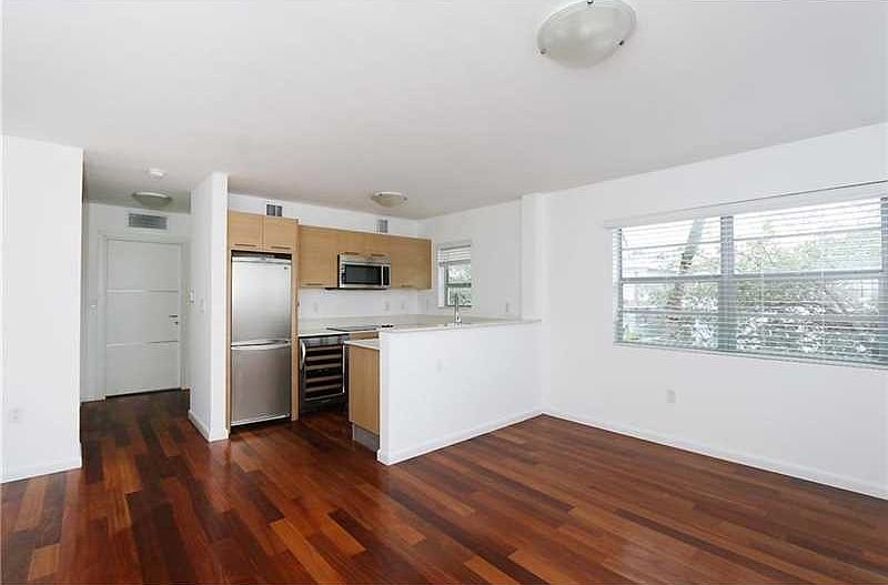 1st image of 1550 Pennsylvania Ave APT 120