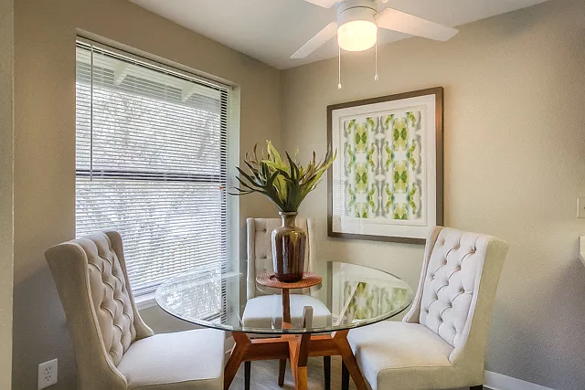 Waverly Gardens Apartments — Photo 12