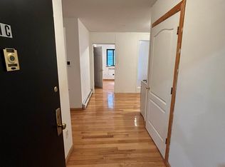 609 E 11th St #1D, New York, NY 10009