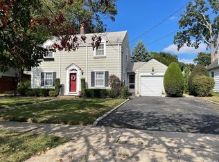 408 Roosevelt Blvd, West Hempstead, NY 11552