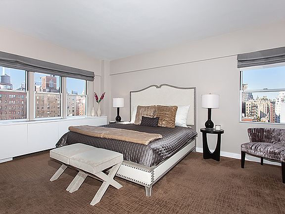 4th image of 174 E 74th St APT 18C