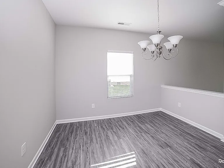 391 Shady Grove Ct — Photo 7