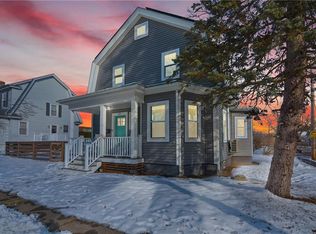 124 Smith St, Riverside, RI 02915