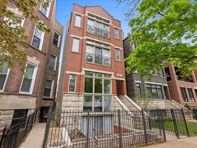 3233 N Racine Ave #3, Chicago, IL, 60657
