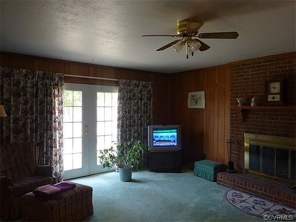 3rd image of 10904 Whitepine Dr
