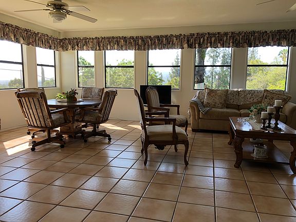4th image of 20544 Califa St