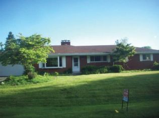 19225 Montrose Dr, South Bend, IN 46614