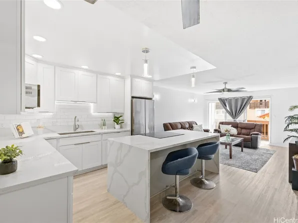 46-078 Emepela Pl APT M100, Kaneohe, HI 96744