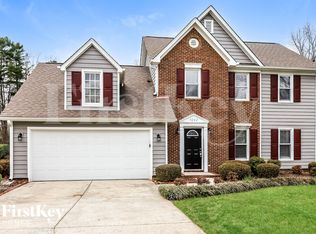 4202 Hounds Run Dr, Matthews, NC 28105